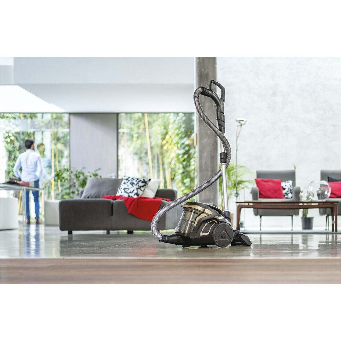 Bezsáčkový vysavač Hoover HP720PET 011