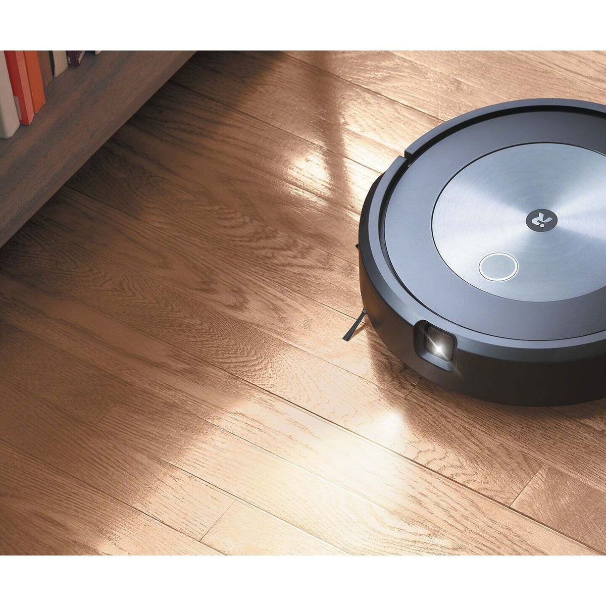 Robotický vysavač iRobot Roomba j7+ VYBALENO