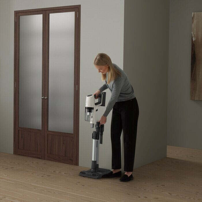 Tyčový vysavač Electrolux 800 Hygienic EP81HB25SH
