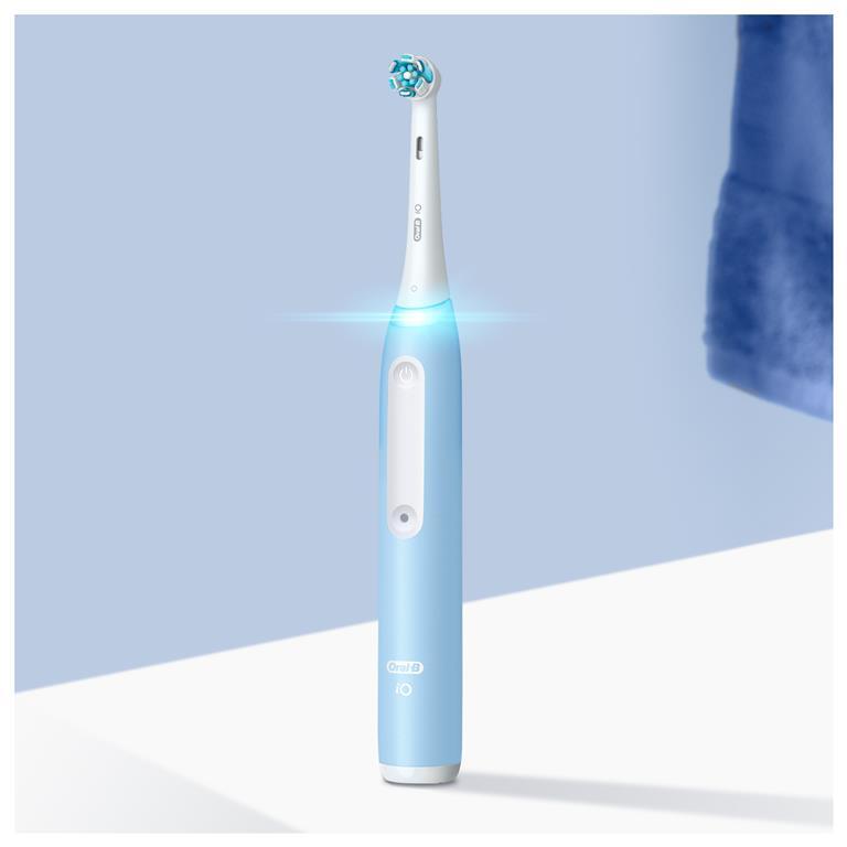 Elektrický zubní kartáček Oral-B iO Series 3 Ice Blue