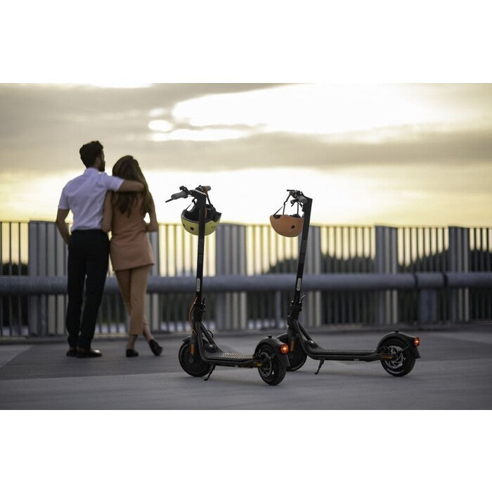 Elektrokoloběžka Ninebot Kickscooter F25E, 25km/h, až 25km