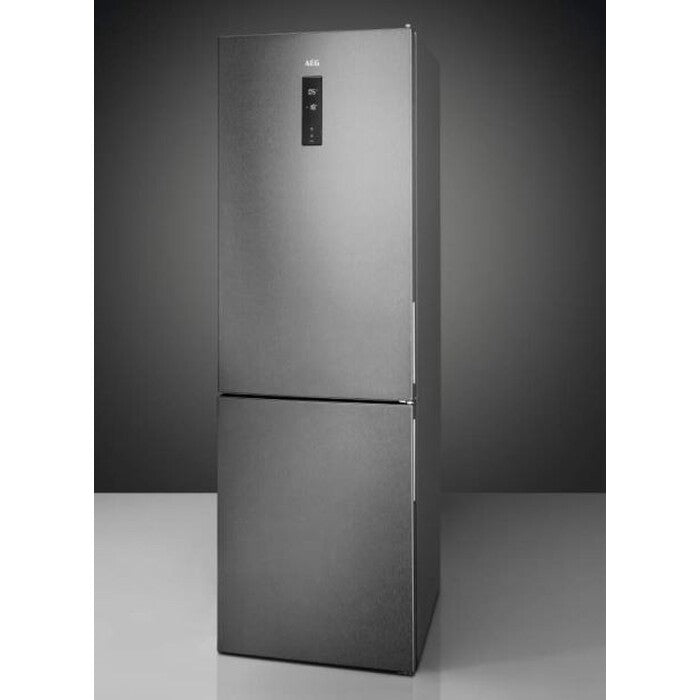 Kombinovaná lednice s mrazákem dole AEG Mastery RCB732D5MX, A+++