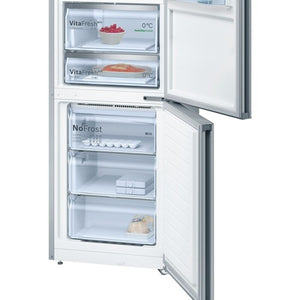 Kombinovaná lednice s mrazákem dole Bosch KGF39SW45, A+++