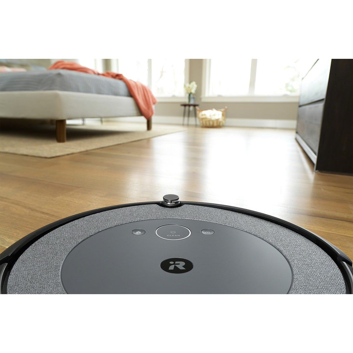 Robotický vysavač iRobot Roomba i3+