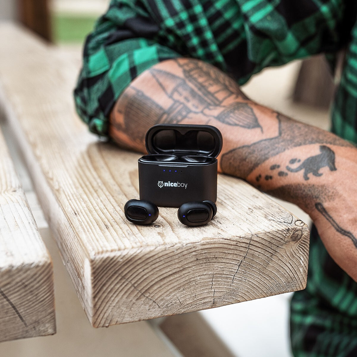 True Wireless sluchátka Niceboy HIVE podsie