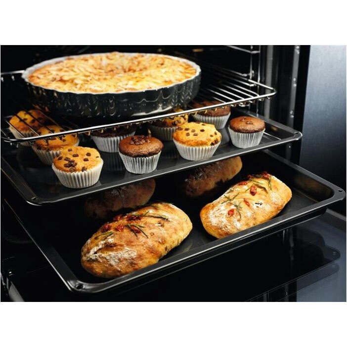 Vestavná trouba Electrolux 600 PRO SteamBake EOD5H70X
